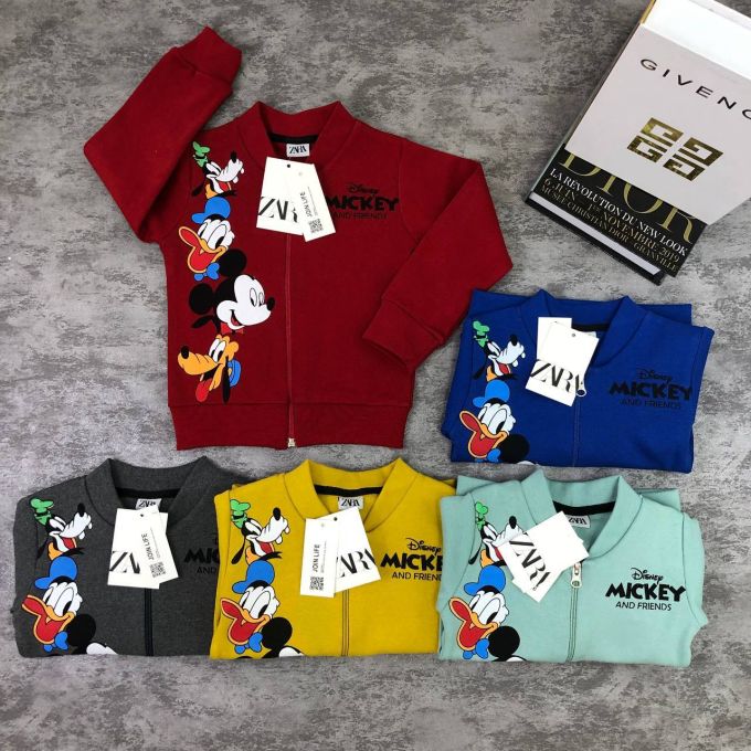 Джемпер Zara Mickey 4-10
