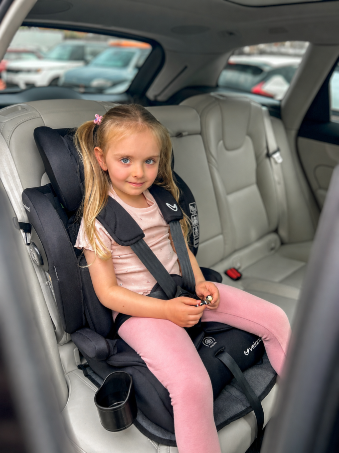Автокрісло VELANO Flexo i-Size 76–150 см, ISOFIX + Top Tether/ремінь, black