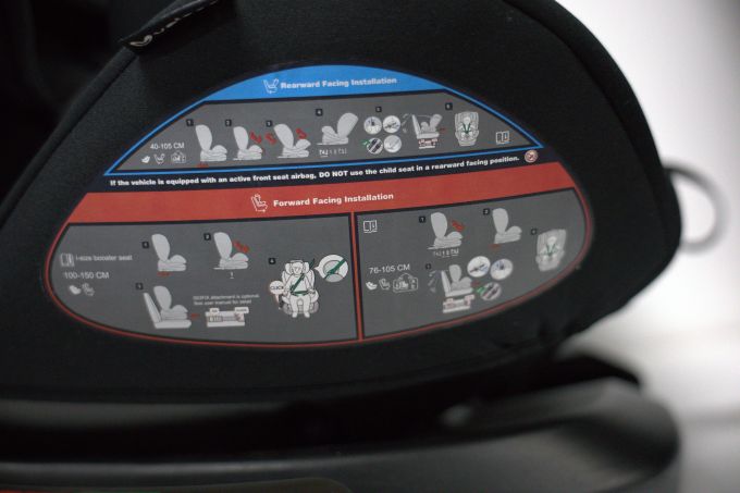 Автокрісло VELANO Aura 360° i-Size 40–150 см, ISOFIX, black